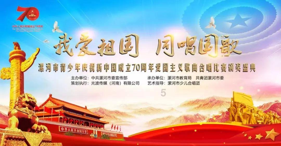 救援摄影师男孩